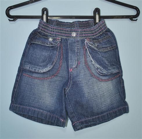 VENDIDO Bermuda jeans tamanho 3 anos